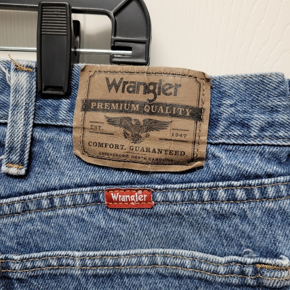 Mens Wrangler Jean Shorts - Picture 5 of 6